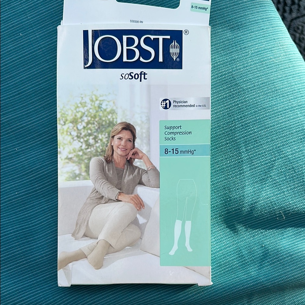 SoSoft Compression Socks - Cream